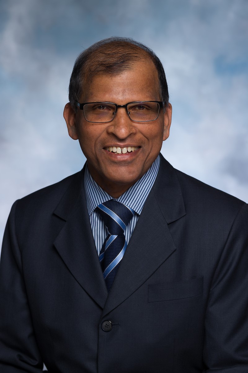 Dr. Hari Tunuguntla headshot